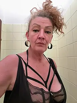 Milf-Gabi online show from April 2026 08:16:01 AM