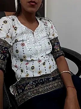 aushi rajput online show from March 2026 11:17:02 PM