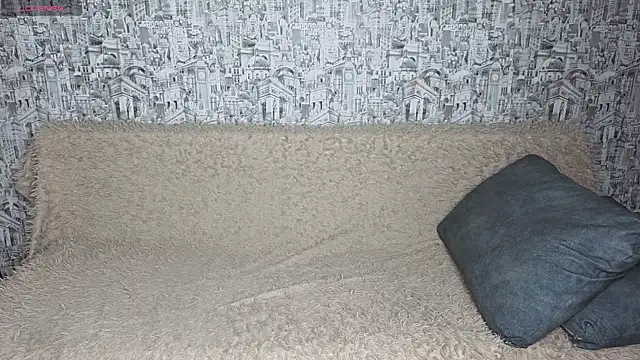 Honeyhook online show from April 2026 09:18:02 PM