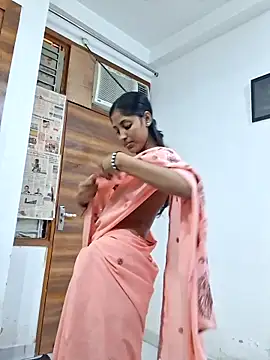 Pari lovers online show from April 2026 08:10:02 AM