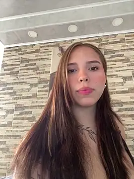 lunacandy 0 online show from April 2026 06:03:02 PM