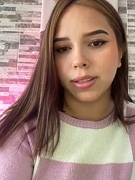 lunacandy 0 online show from April 2026 06:22:01 PM