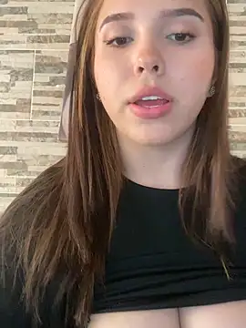 lunacandy 0 online show from April 2026 09:05:01 PM