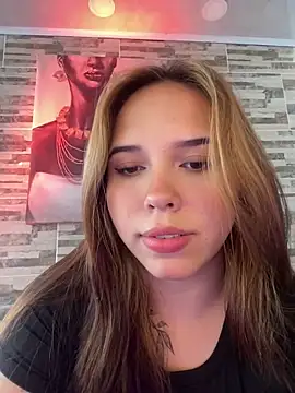 lunacandy 0 online show from May 2026 07:22:01 PM