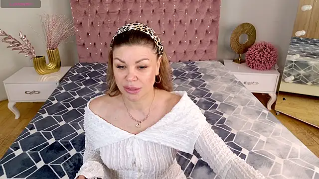 Eloises online show from March 2026 06:37:02 AM