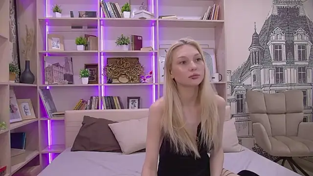 Snapshot of SindyRivers chatting on March 2026 07:16:02 PM SindyRivers online show from March 2026 07:16:02 PM