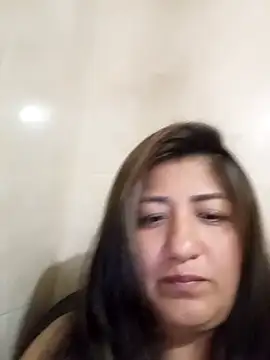 Snapshot of Roxiire chatting on March 2026 02:08:01 AM Roxiire online show from March 2026 02:08:01 AM