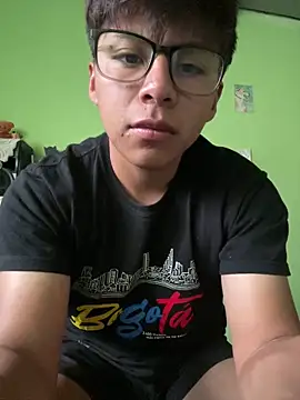 Snapshot of Arley-Arley1 chatting on April 2026 10:56:02 PM Arley-Arley1 online show from April 2026 10:56:02 PM