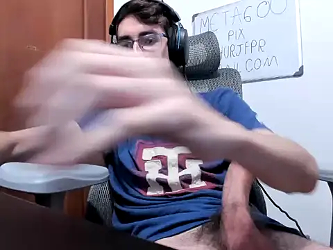 4rthurTV online show from April 2026 07:38:02 PM