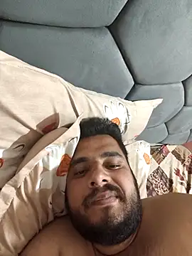 Snapshot of shubham19988 chatting on May 2026 09:17:02 AM shubham19988 online show from May 2026 09:17:02 AM