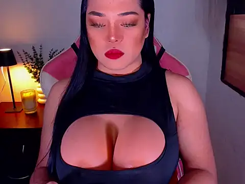 Zandralopez online show from March 2026 10:54:02 PM