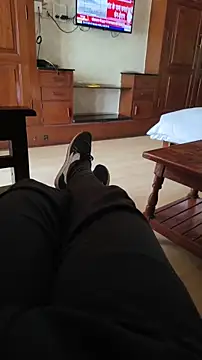 xyz 2giT online show from April 2026 05:42:01 AM