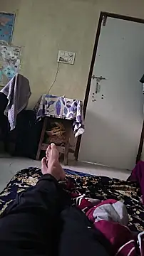 xyz 2giT online show from March 2026 12:27:02 PM