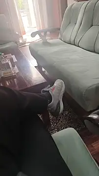 xyz 2giT online show from April 2026 04:15:01 AM