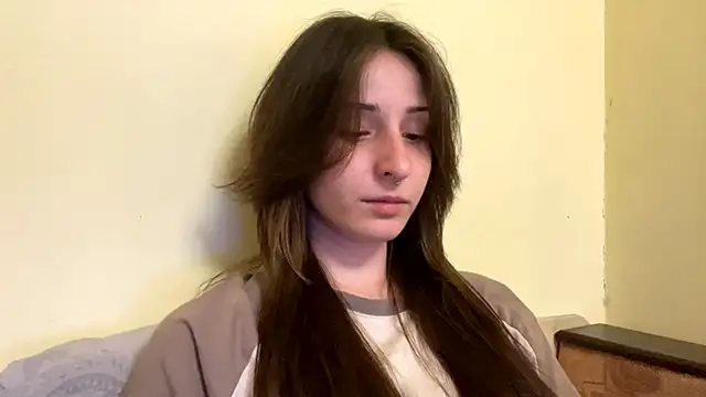sakuraabloom7 online show from April 2026 04:46:01 PM