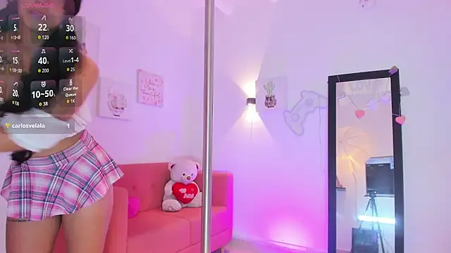 Emma Cooper Girl online show from March 2026 05:35:01 PM