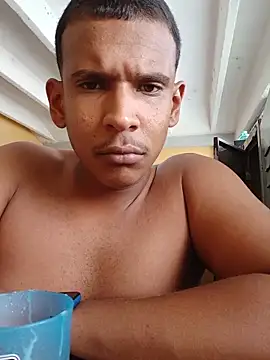 Ron 0101 online show from May 2026 08:05:02 PM