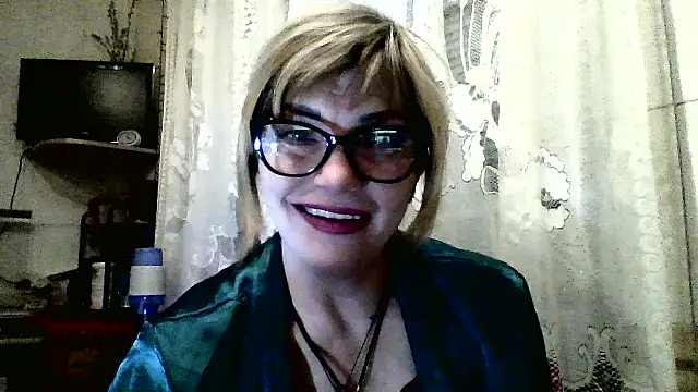 Lia Rayss online show from March 2026 09:18:02 PM