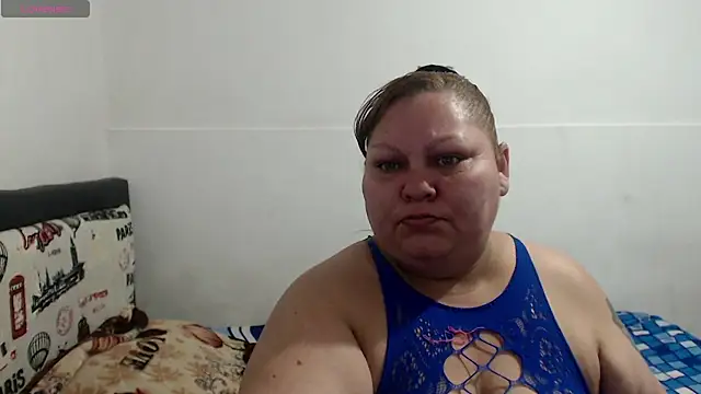 rossitaspace01 online show from May 2026 12:45:02 PM