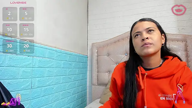 LITTLE-NESSA online show from April 2026 01:38:02 PM
