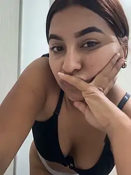 yuliana056 online show from April 2026 05:09:01 AM