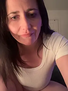 Siren  xxx online show from March 2026 11:28:01 PM