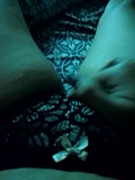 Snapshot of LunaCaat chatting on April 2026 05:31:01 AM LunaCaat online show from April 2026 05:31:01 AM