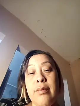 Snapshot of lua-bfly chatting on May 2026 11:42:01 PM lua-bfly online show from May 2026 11:42:01 PM