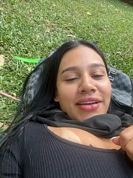AlisonBeltran1 online show from June 2026 09:04:01 PM