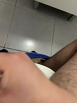 maxhot695 online show from March 2026 12:34:01 AM