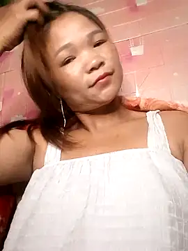 Snapshot of maymay121 chatting on May 2026 02:37:02 AM maymay121 online show from May 2026 02:37:02 AM