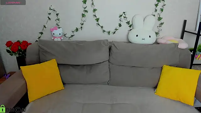 Lori Bllossom online show from May 2026 01:08:01 AM