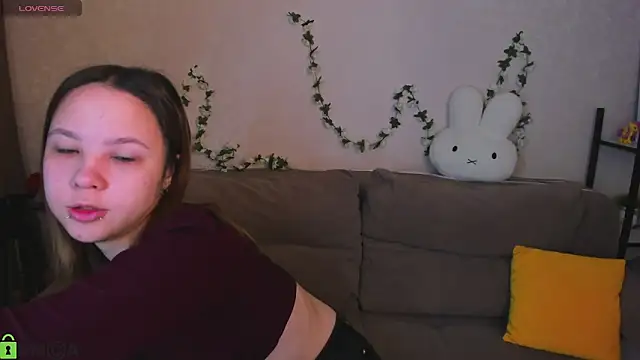 Lori Bllossom online show from April 2026 01:11:02 AM