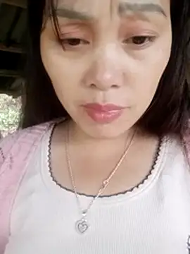 Snapshot of Abi-ni chatting on May 2026 10:30:01 AM Abi-ni online show from May 2026 10:30:01 AM