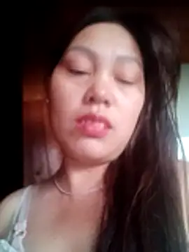 Snapshot of Abi-ni chatting on May 2026 10:17:01 PM Abi-ni online show from May 2026 10:17:01 PM