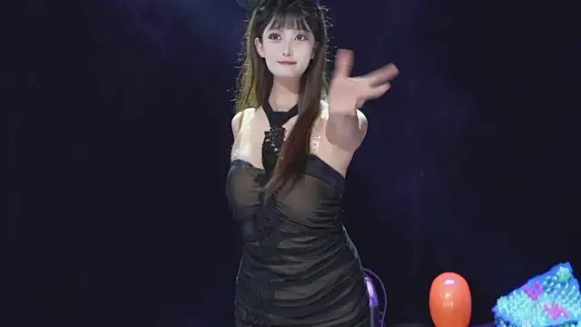 Hotgirl-001 online show from May 2026 11:32:01 AM