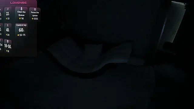 Snapshot of Nika_Blaze chatting on May 2026 09:32:01 PM Nika Blaze online show from May 2026 09:32:01 PM
