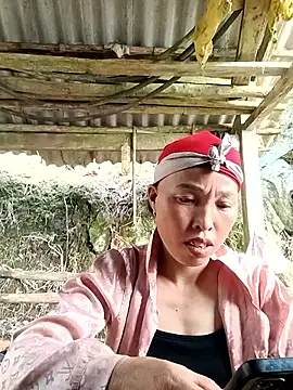NIANIAKUTE online show from April 2026 01:12:02 AM
