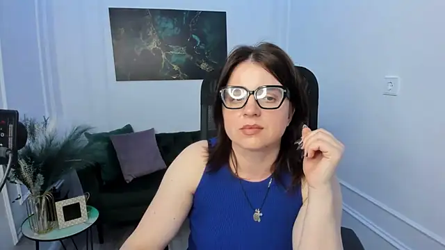 AmeliaDateri online show from March 2026 07:37:01 PM