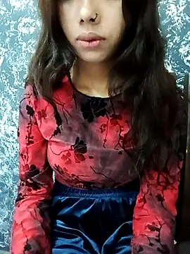 Candyy crushh online show from April 2026 07:03:02 AM