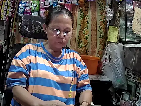 mommylicious 23 online show from April 2026 11:35:01 AM