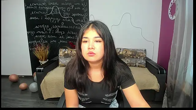 AlicaMayer online show from April 2026 11:27:01 AM