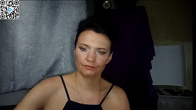 Snapshot of HotMamaQueen234 chatting on July 2026 10:38:01 PM HotMamaQueen234 online show from July 2026 10:38:01 PM