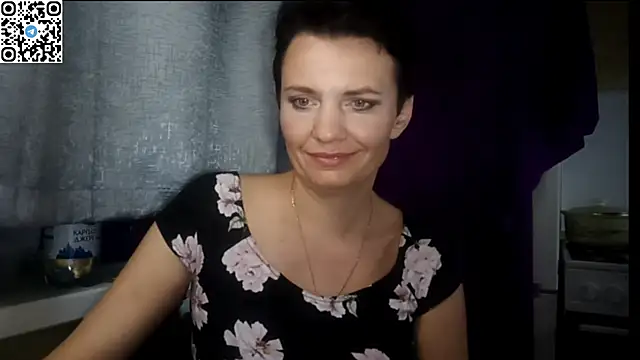 Snapshot of HotMamaQueen234 chatting on July 2026 11:02:01 PM HotMamaQueen234 online show from July 2026 11:02:01 PM