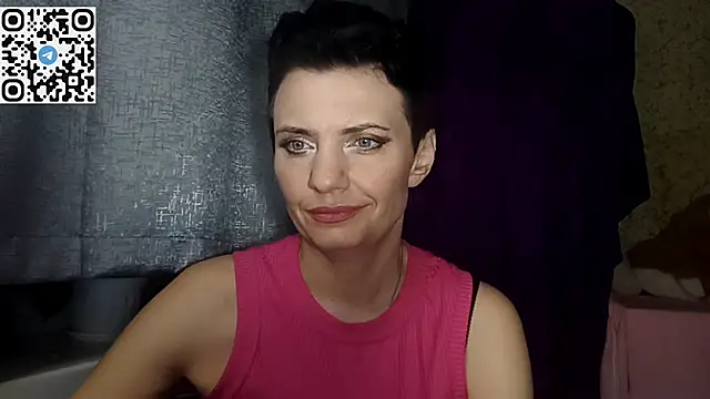 HotMamaQueen234 online show from April 2026 07:31:02 PM