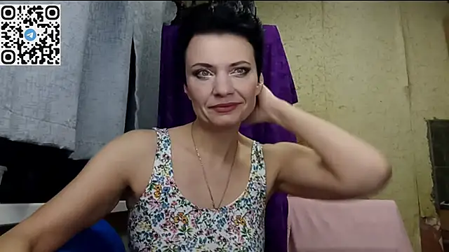 HotMamaQueen234 online show from March 2026 09:19:01 PM
