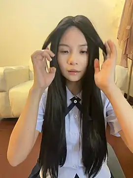 Snapshot of Xiaozuzongo1 chatting on June 2026 11:44:02 AM Xiaozuzongo1 online show from June 2026 11:44:02 AM