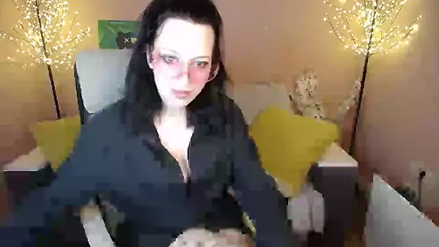 Vixen Di online show from April 2026 08:11:01 AM