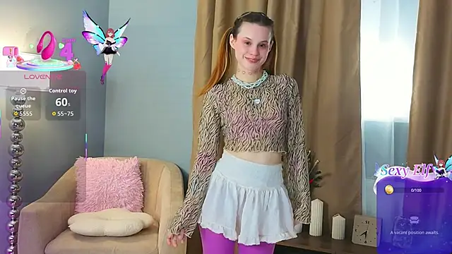 Lili pixxie  online show from March 2026 03:49:01 PM