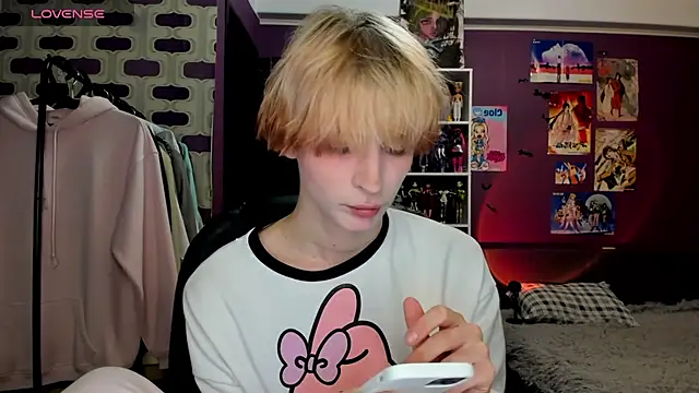 Snapshot of sweet_peach___ chatting on July 2026 07:51:02 PM sweet peach online show from July 2026 07:51:02 PM